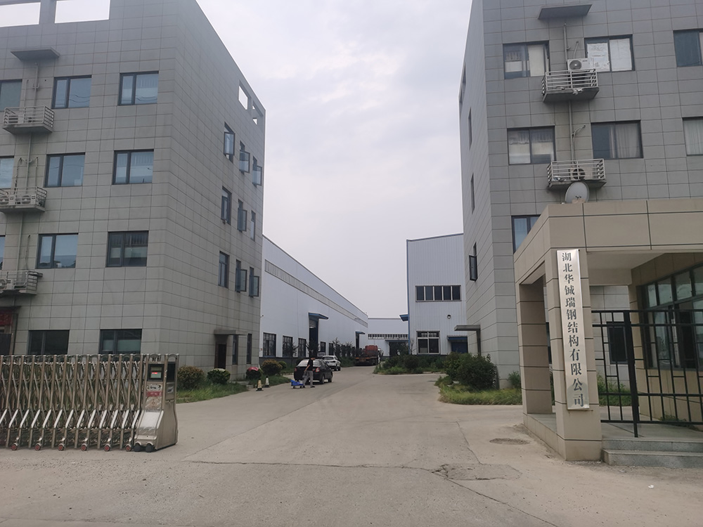 铁矿石等原燃料价格居高不下，当前钢铁行业产能过剩问题依然突出(意昂5结构)